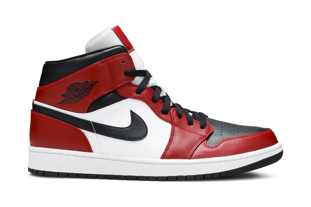 air jordan 1 mid ‘chicago black toe’ replica