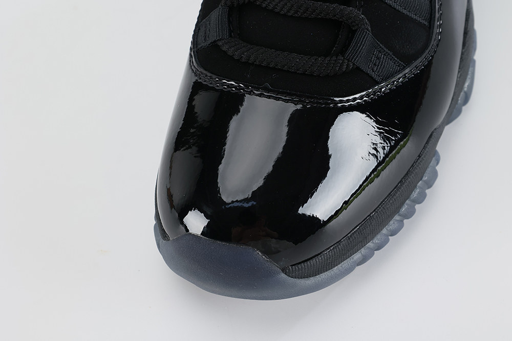 air jordan 11 retro ‘cap and gown’ replica