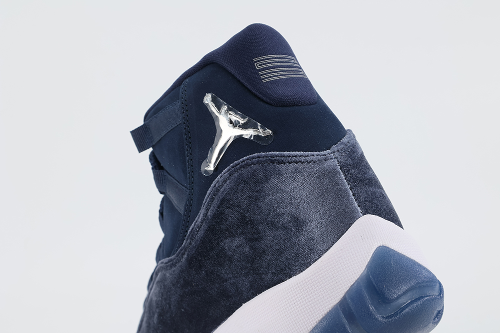 air jordan 11 retro ‘midnight navy velvet’ replica