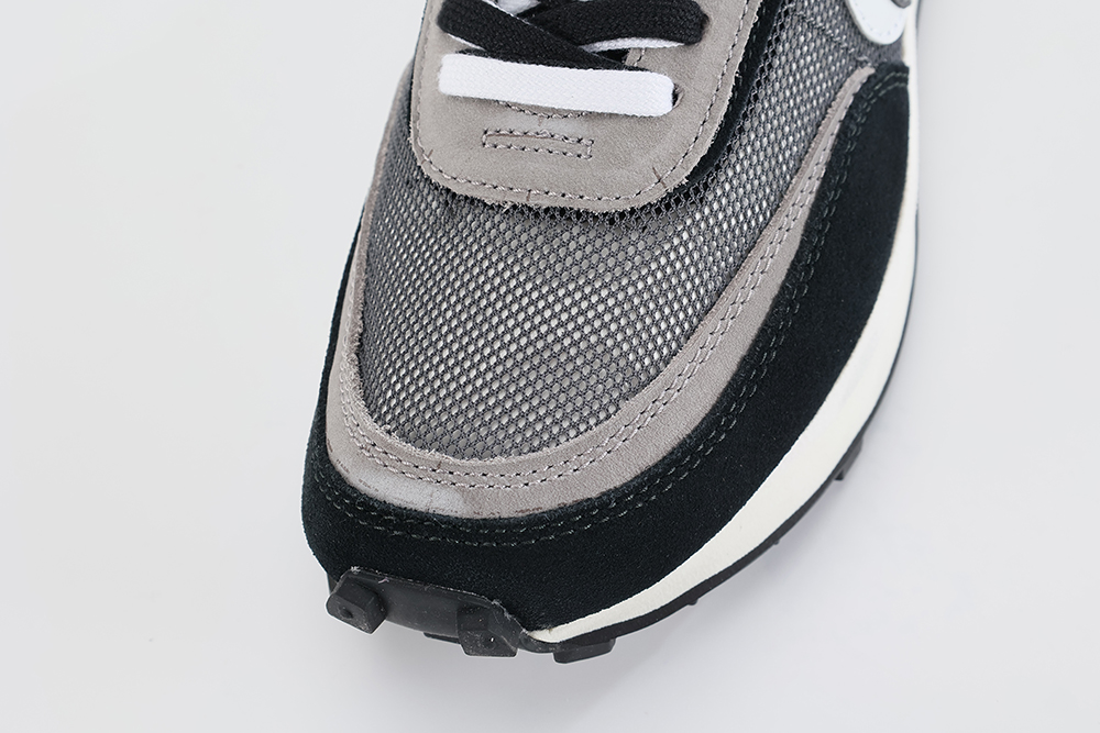 sacai x nk ldwaffle ‘black’ replica