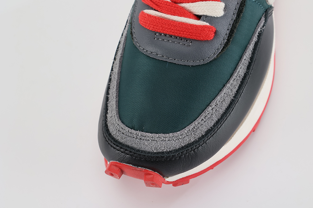 sacai x undercover x nk ldwaffle ‘midnight spruce university red’ replica