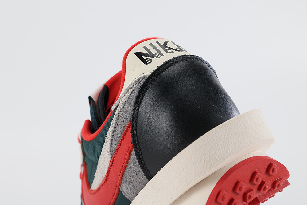 sacai x undercover x nk ldwaffle ‘midnight spruce university red’ replica