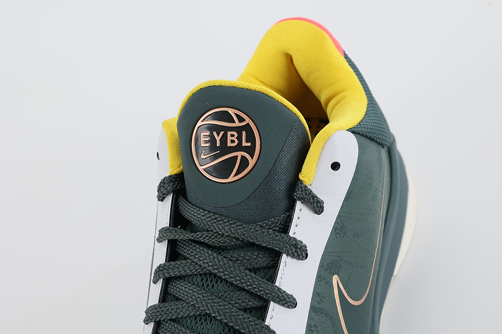 zoom kobe 5 protro ‘eybl’ replica