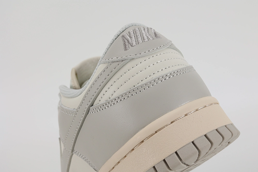 dunk low light bone replica