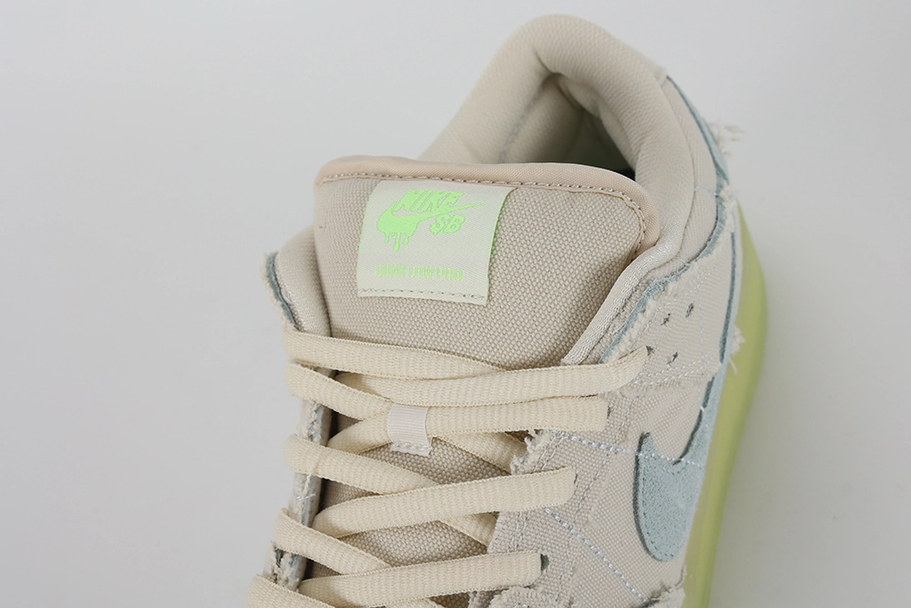 dunk low sb ‘mummy’ replica
