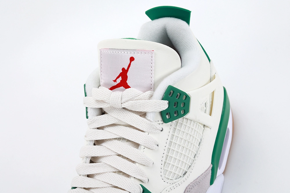 nk sb x air jordan 4 retro ‘pine green’ reps