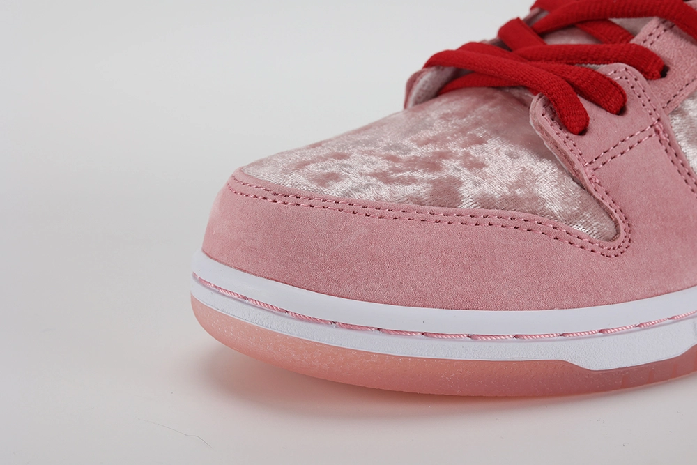 strangelove x dunk low sb valentine’s day’ special box replica