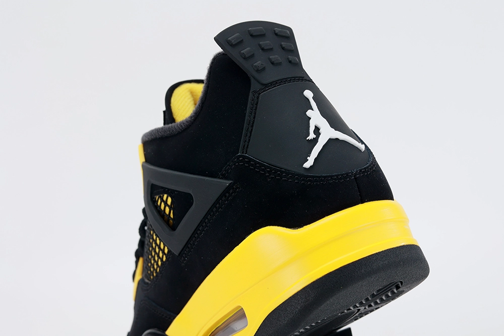 air jordan 4 retro ‘thunder’ reps