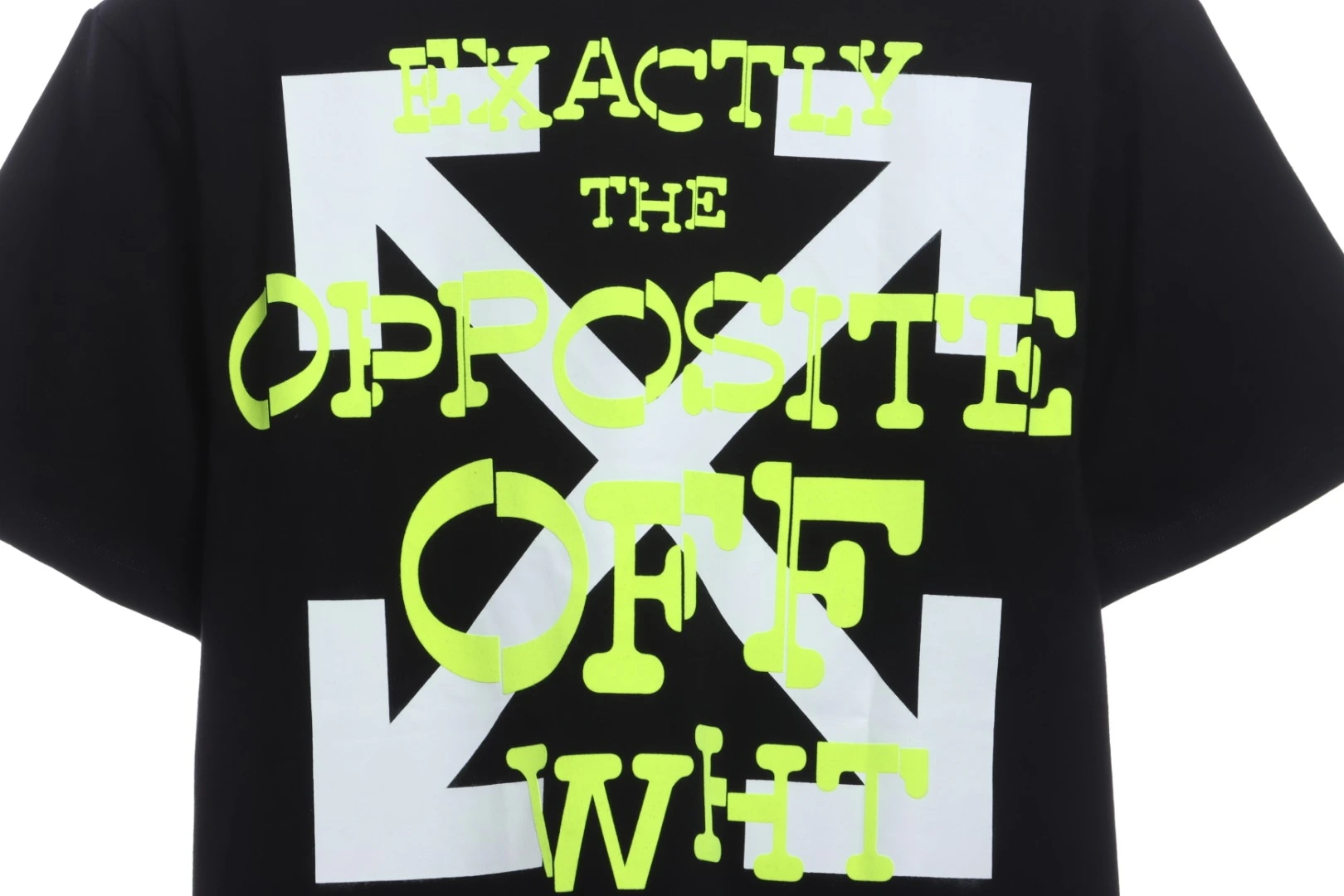 green painted letters arrow short sleeve