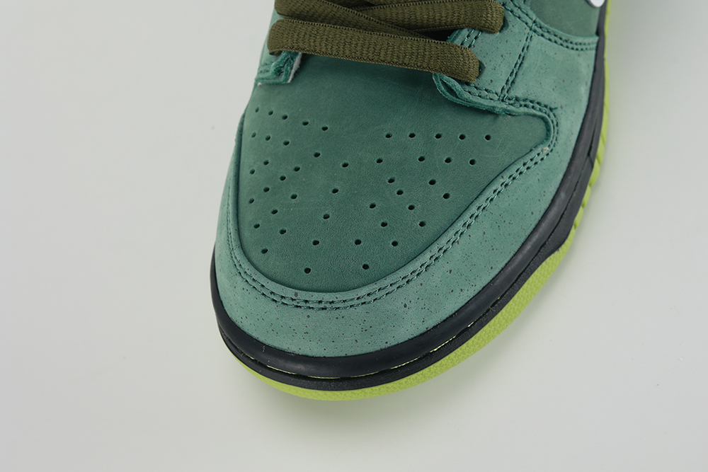 concepts x dunk low sb ‘green lobster’ replica