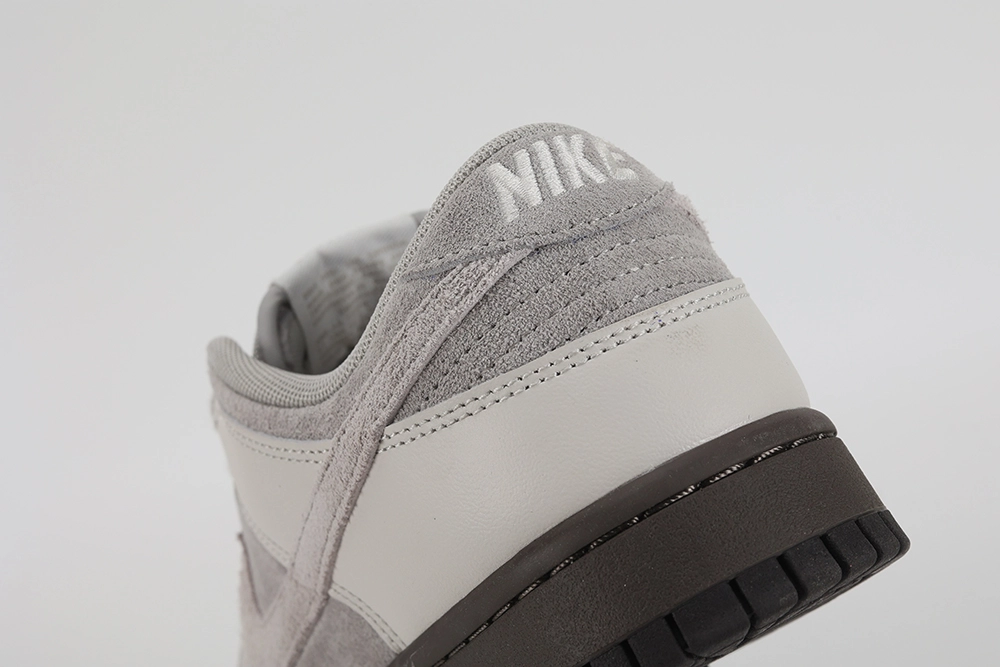 dunk low ‘ironstone’ replica