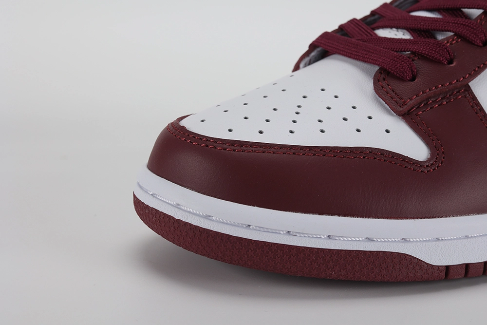 dunk low ‘dark beetroot’ replica