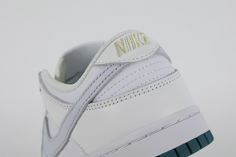 dunk low gs ‘white grey teal’ replica