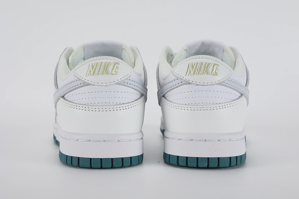 dunk low gs ‘white grey teal’ replica