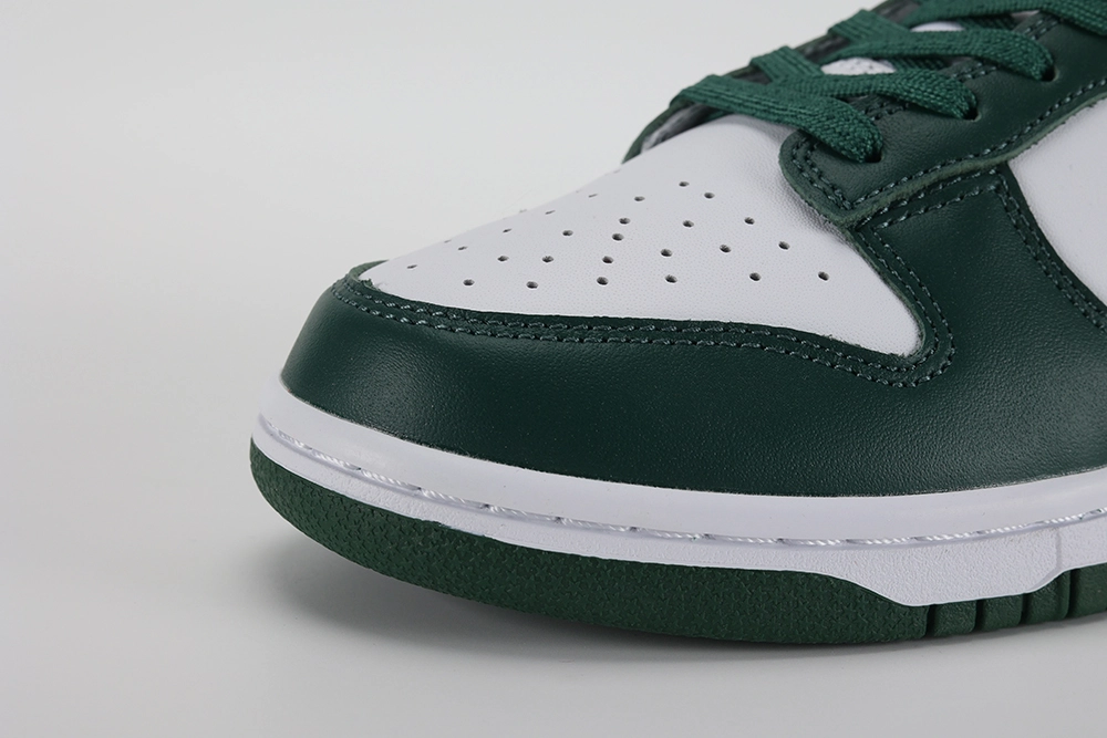 dunk low ‘michigan state’ replica