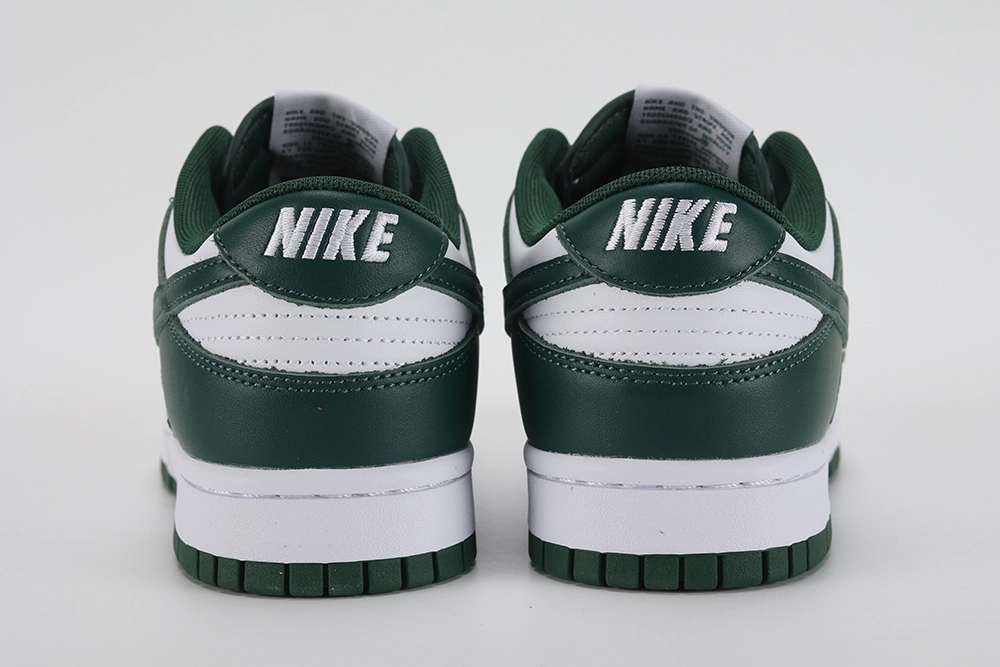 dunk low ‘michigan state’ replica