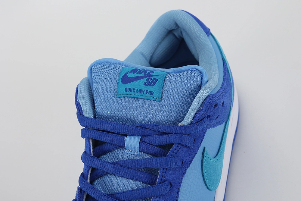dunk low pro sb ‘fruity pack – blue raspberry’ replica