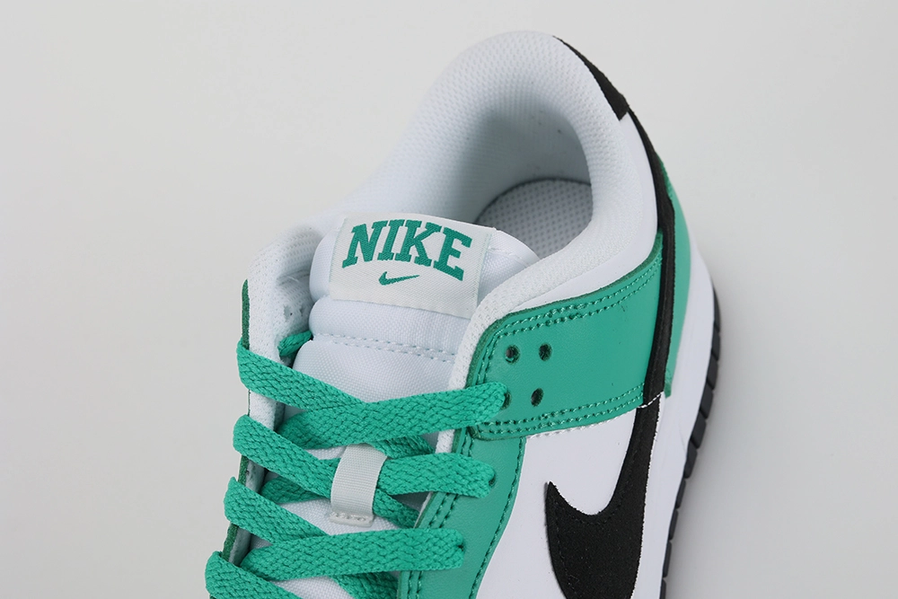 dunk low ‘stadium green’ replica
