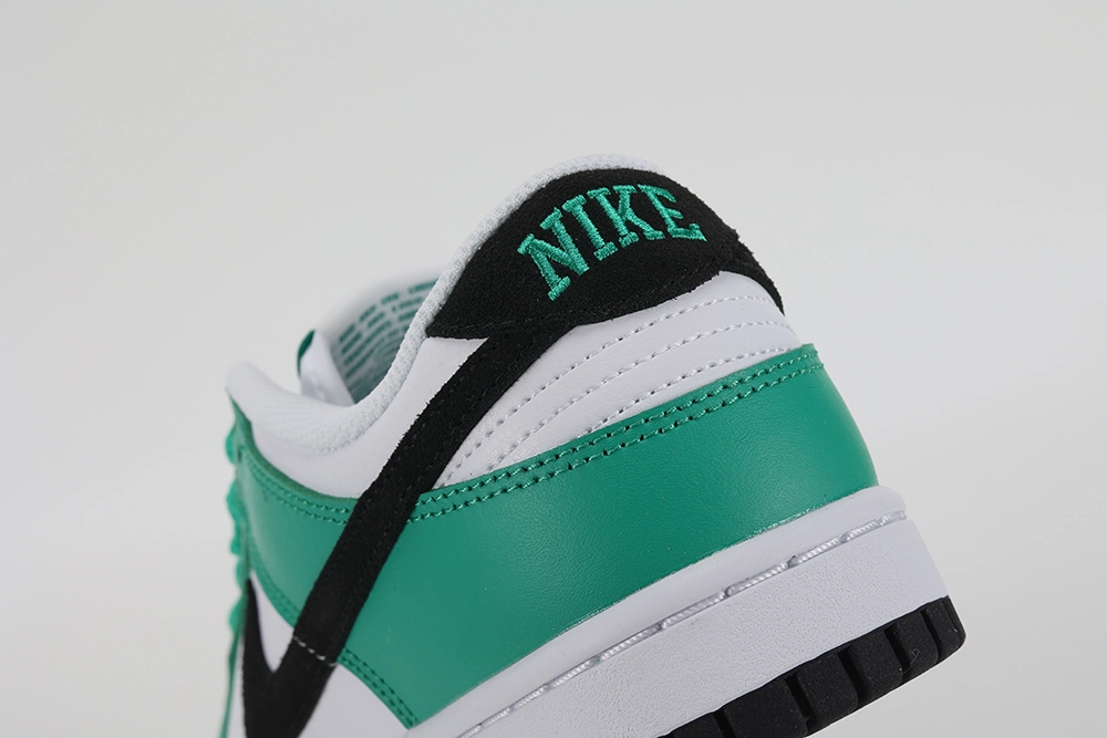 dunk low ‘stadium green’ replica
