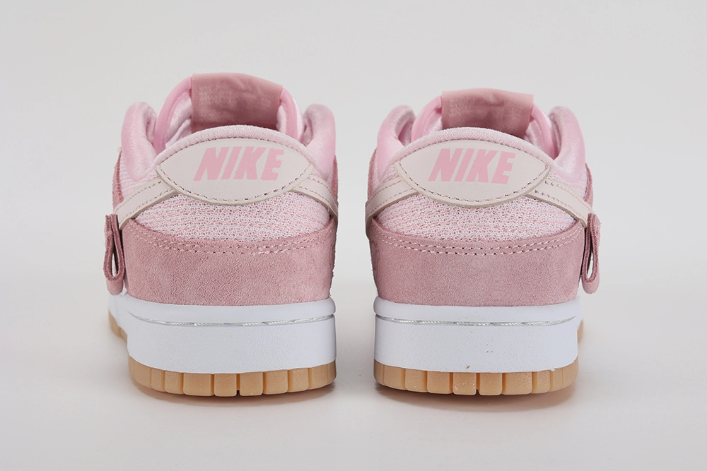 dunk low ‘teddy bear – light soft pink’ replica