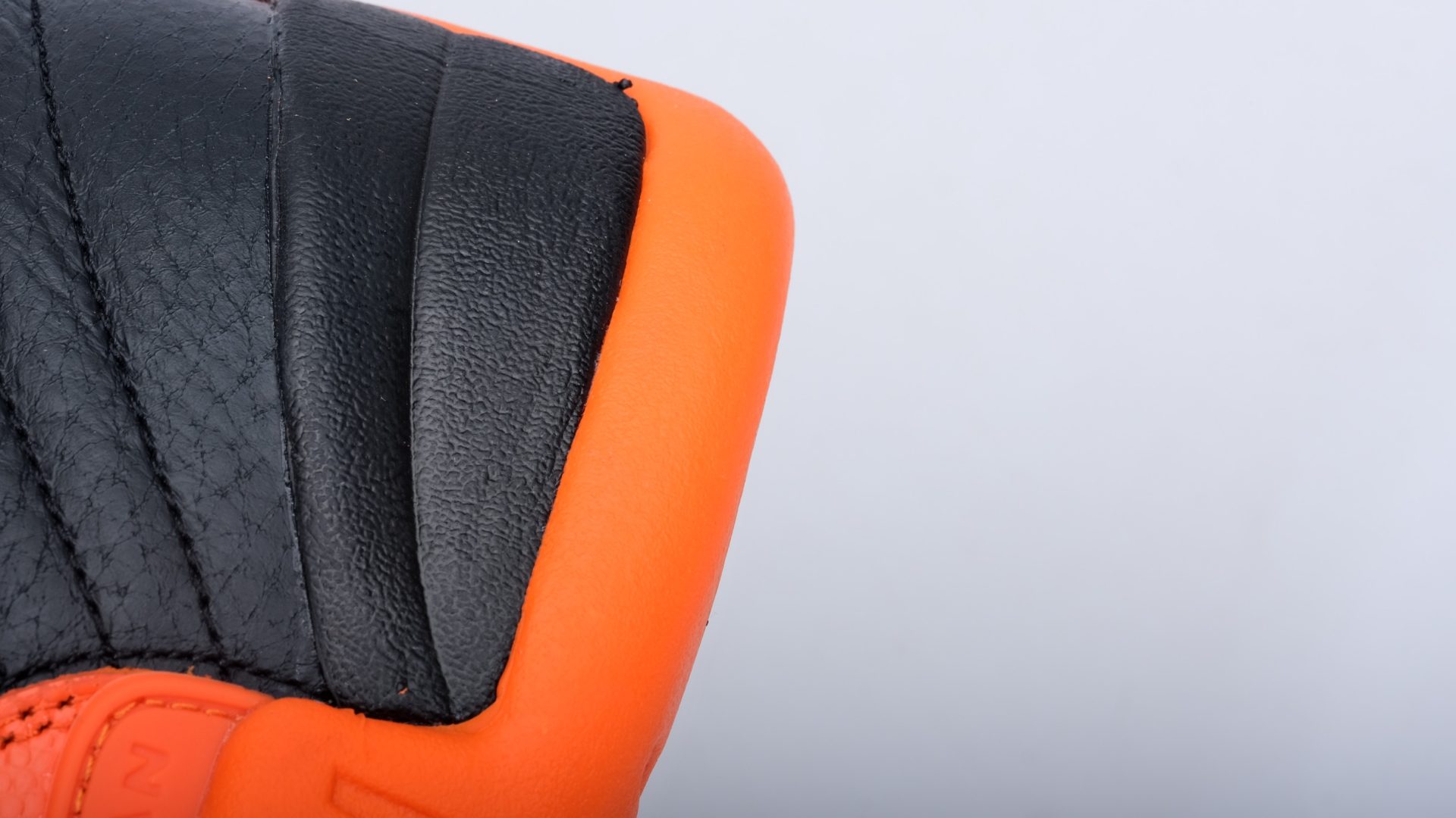 air jordan 12 retro ‘brilliant orange’ replica