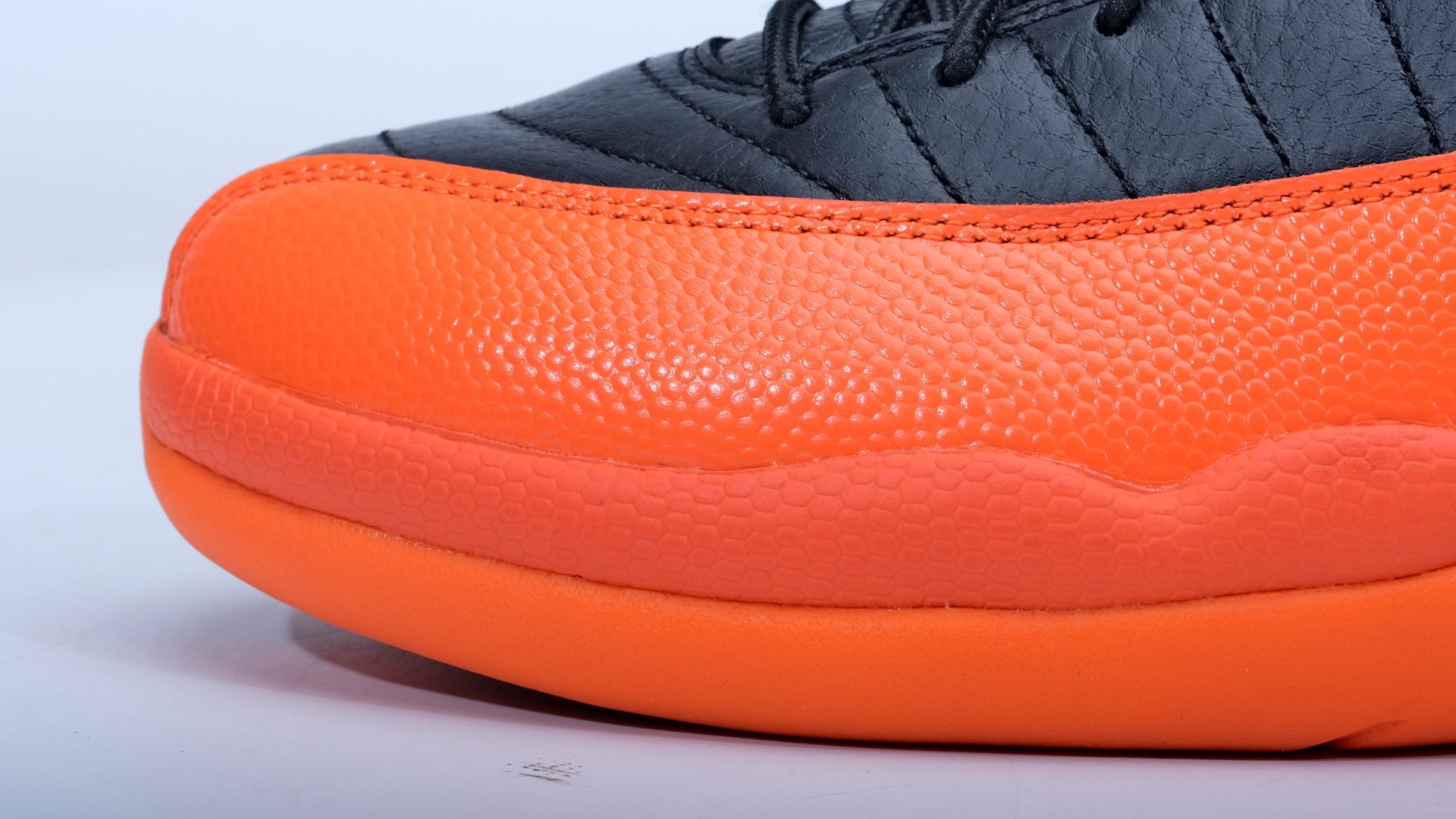 air jordan 12 retro ‘brilliant orange’ replica