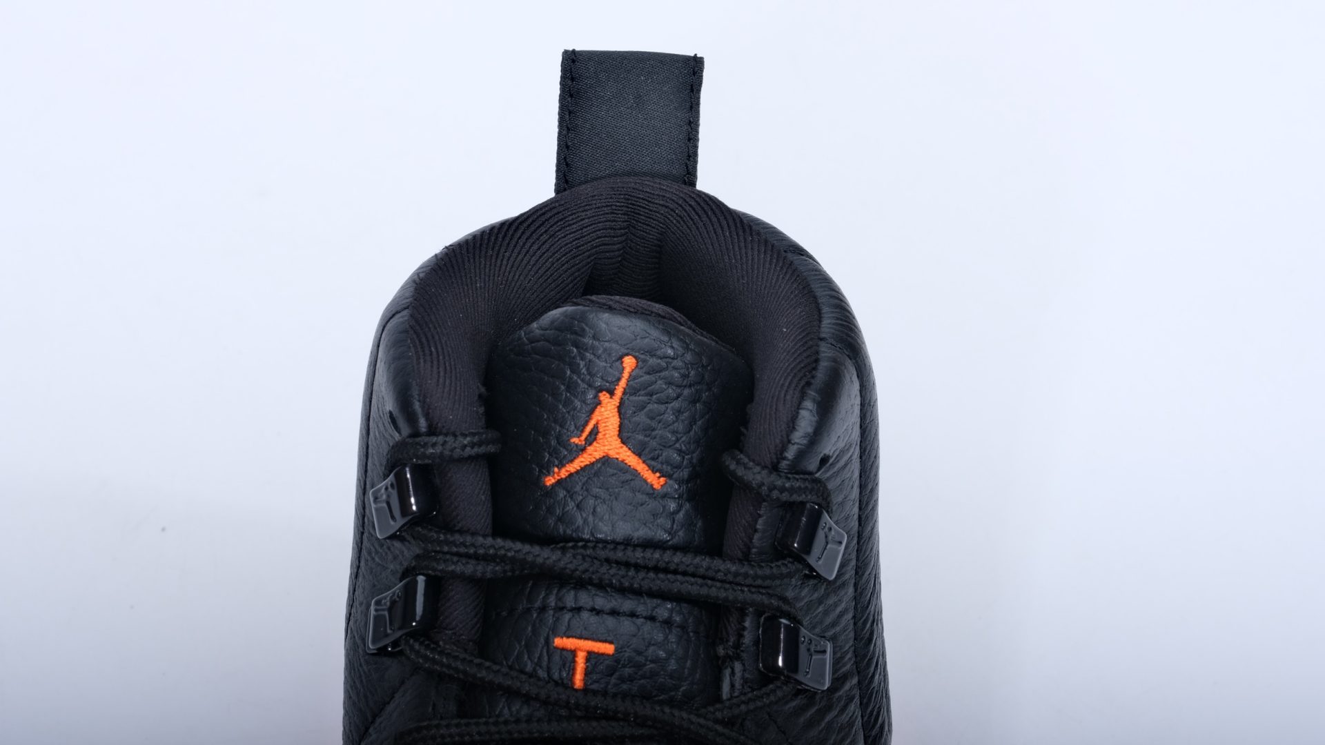 air jordan 12 retro ‘brilliant orange’ replica