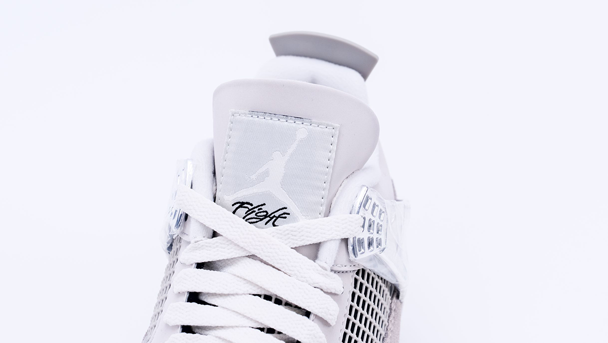 air jordan 4 retro ‘frozen moments’ replica