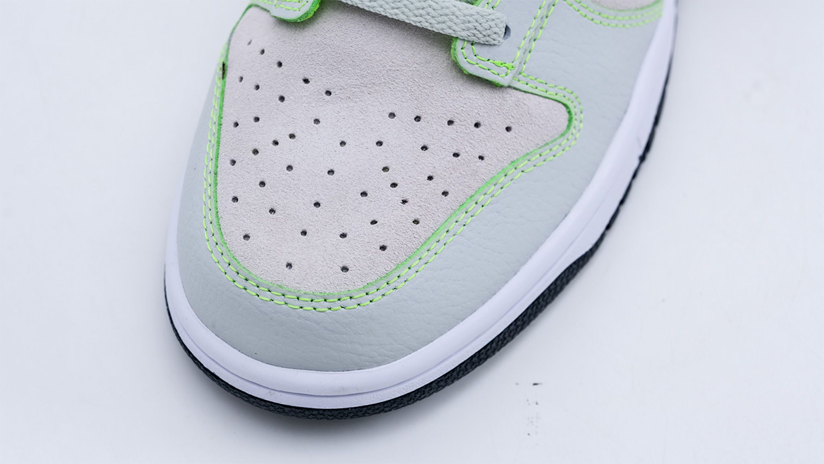 dunk low ‘university of oregon’ pe replica