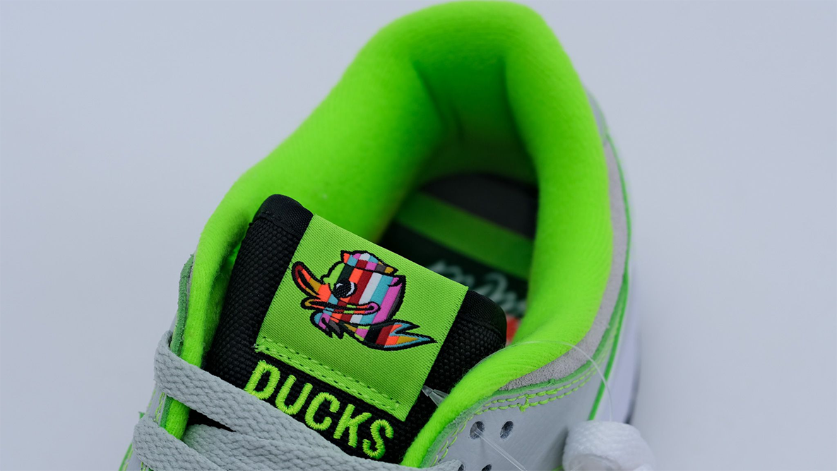 dunk low ‘university of oregon’ pe replica