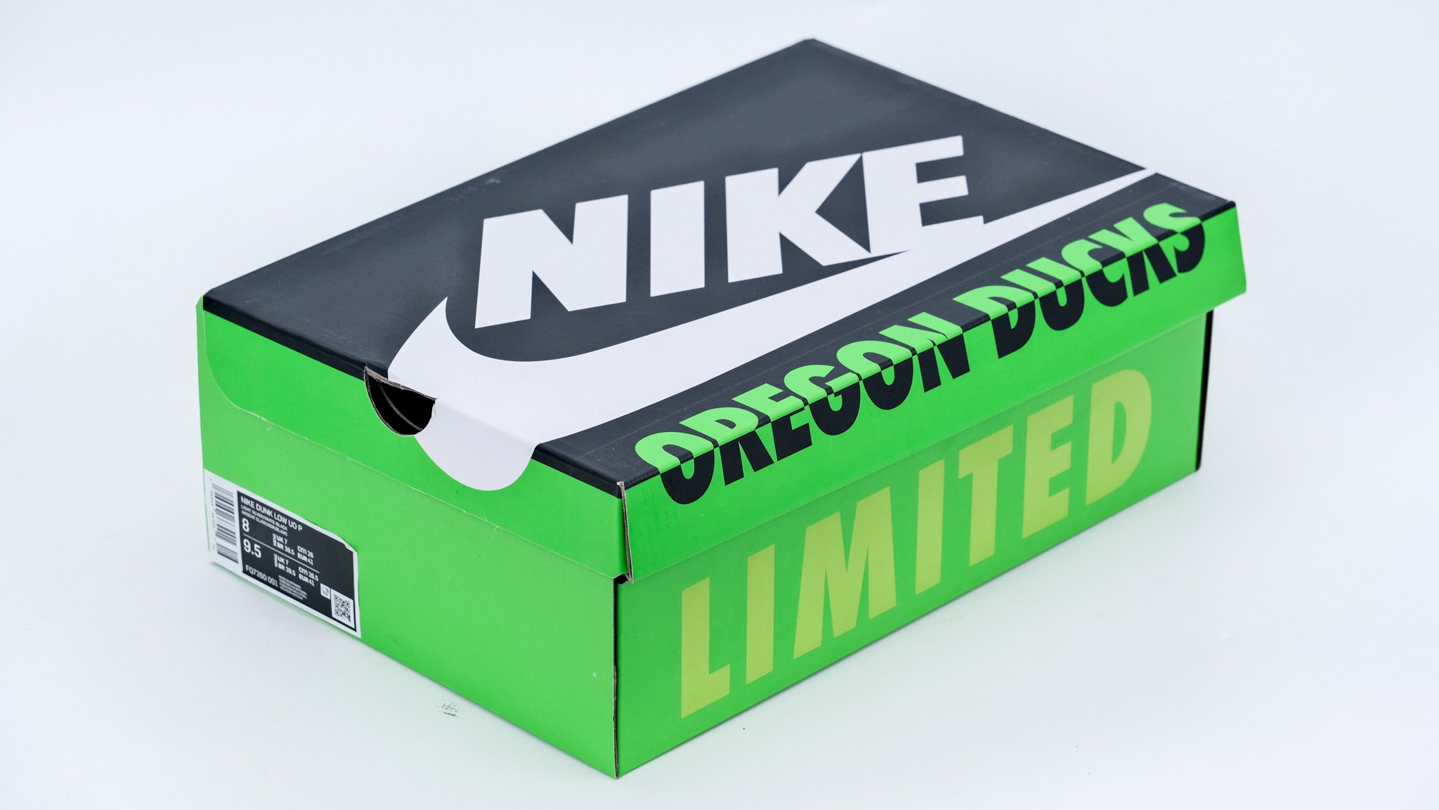 dunk low ‘university of oregon’ pe replica