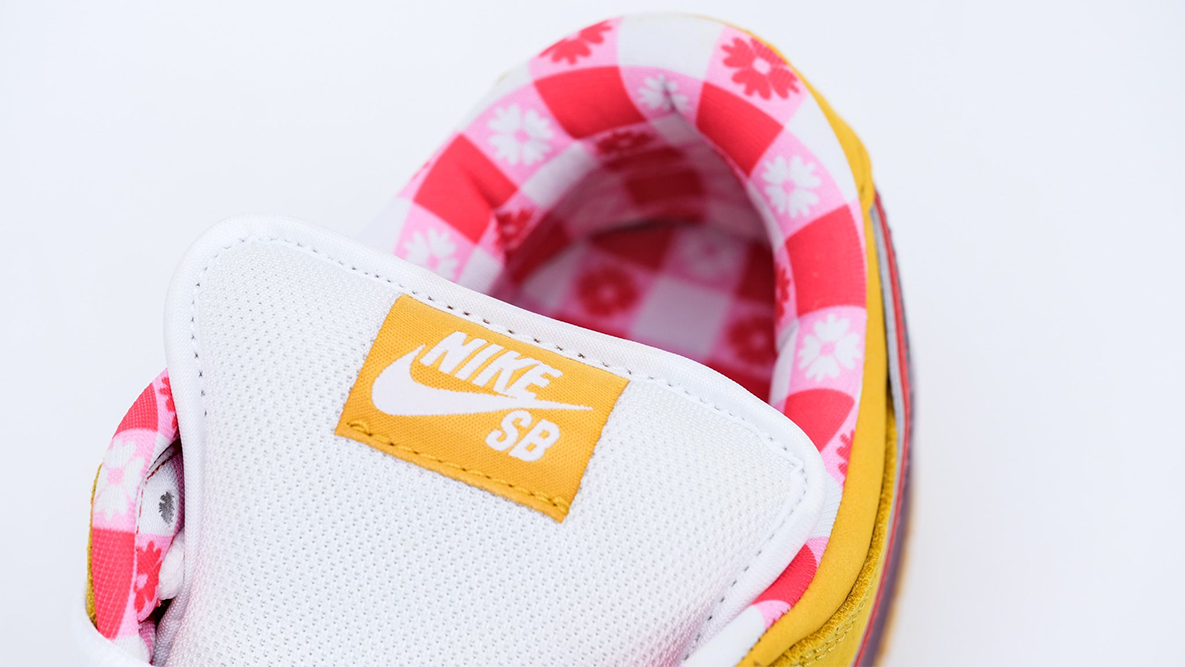 dunk low premium sb ‘yellow lobster’ replica
