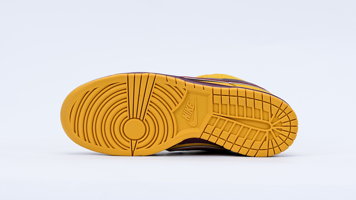 dunk low premium sb ‘yellow lobster’ replica