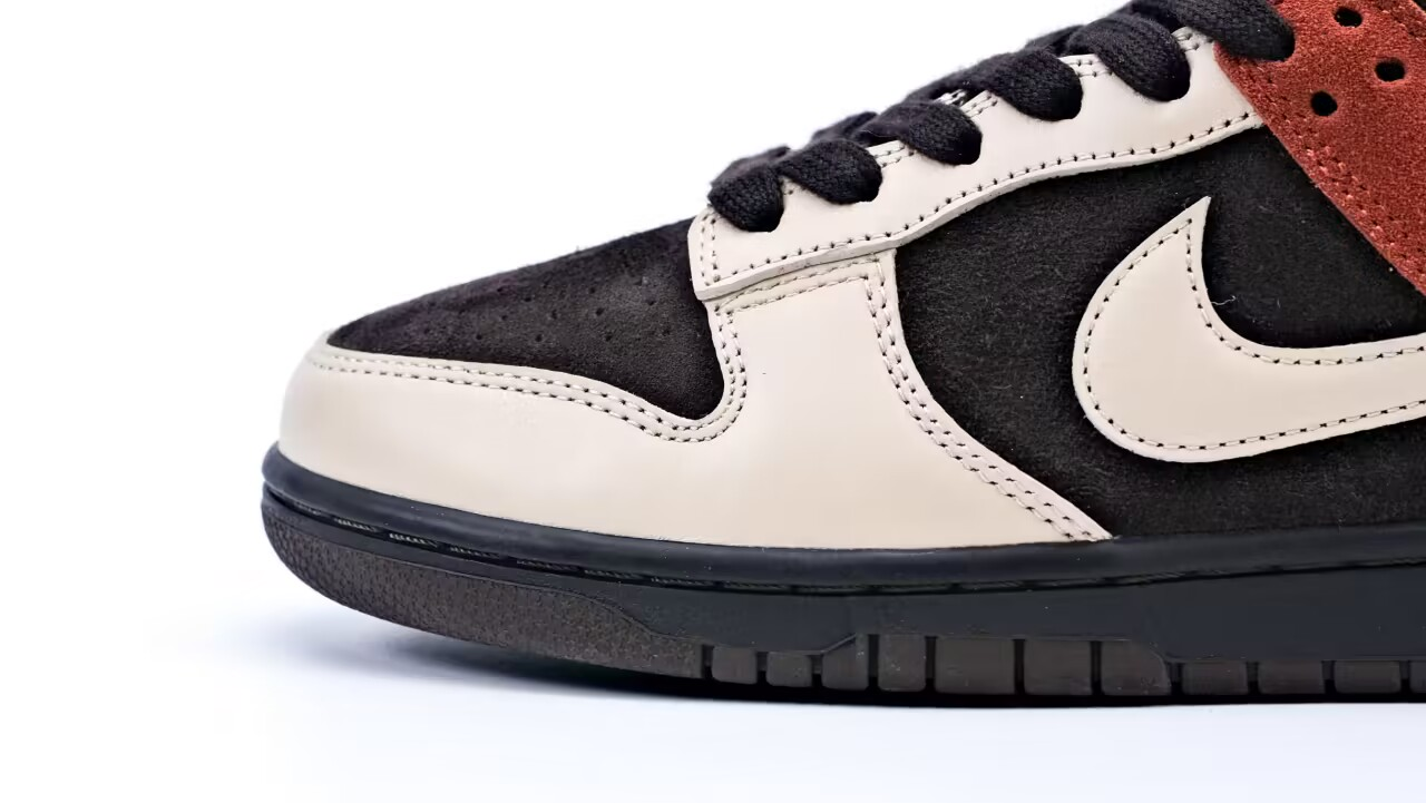 dunk low ‘red panda’ replica