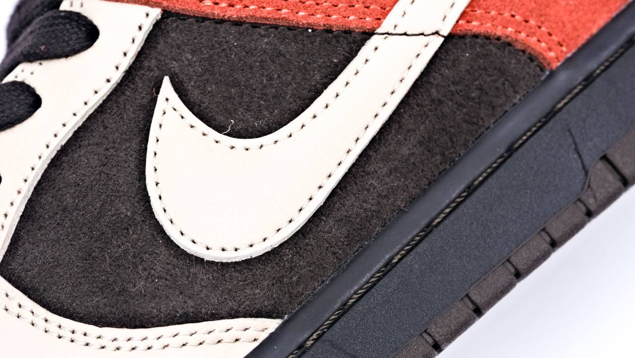 dunk low ‘red panda’ replica