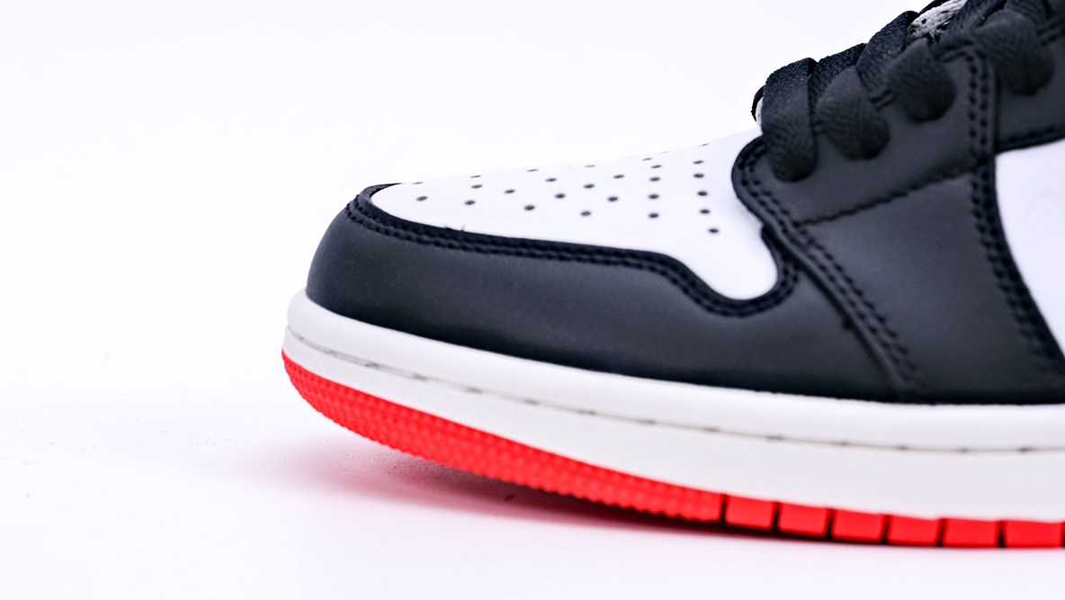air jordan 1 retro high og ‘best hand in the game – track red’ replica