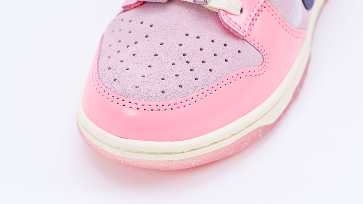 dunk low lx ‘barbie’ replica