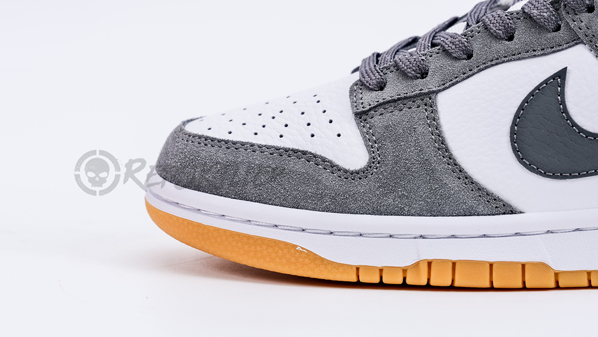 dunk low ‘smoke grey gum’ replica