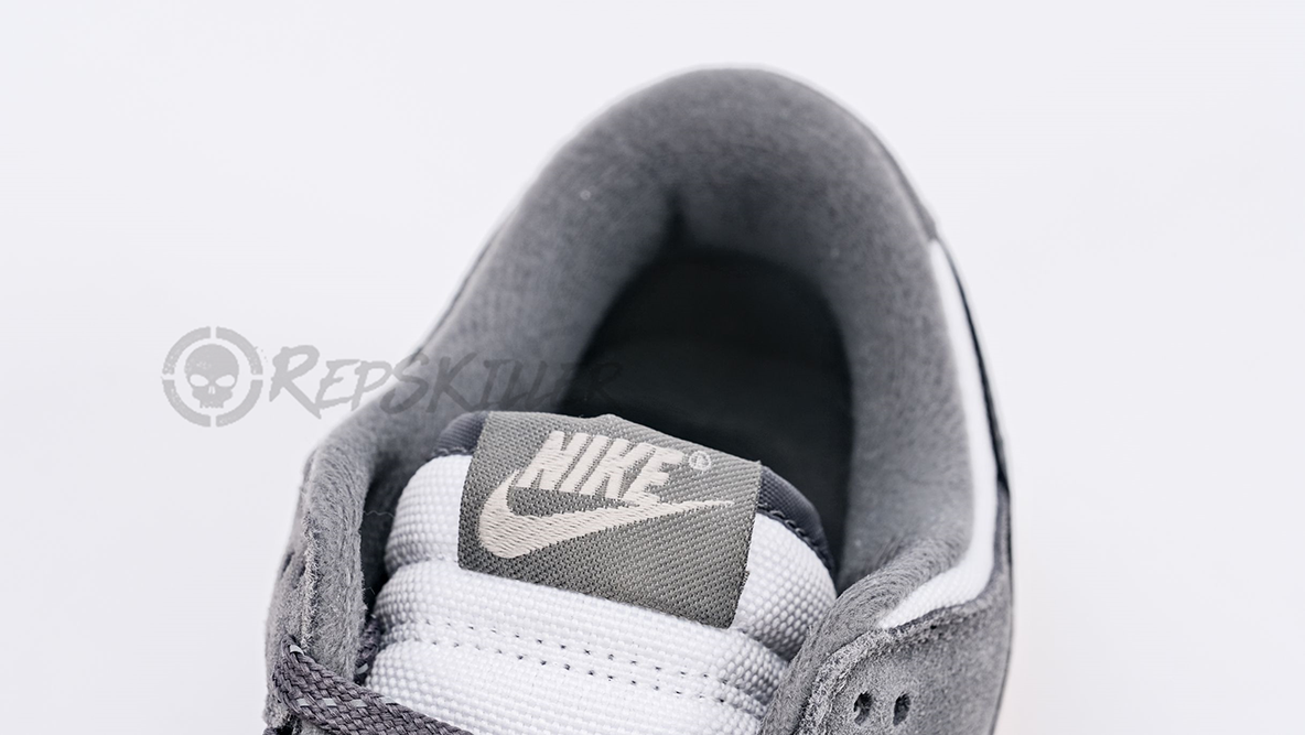 dunk low ‘smoke grey gum’ replica