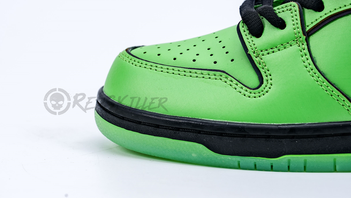 the powerpuff girls x dunk low pro sb qs ‘buttercup’ replica