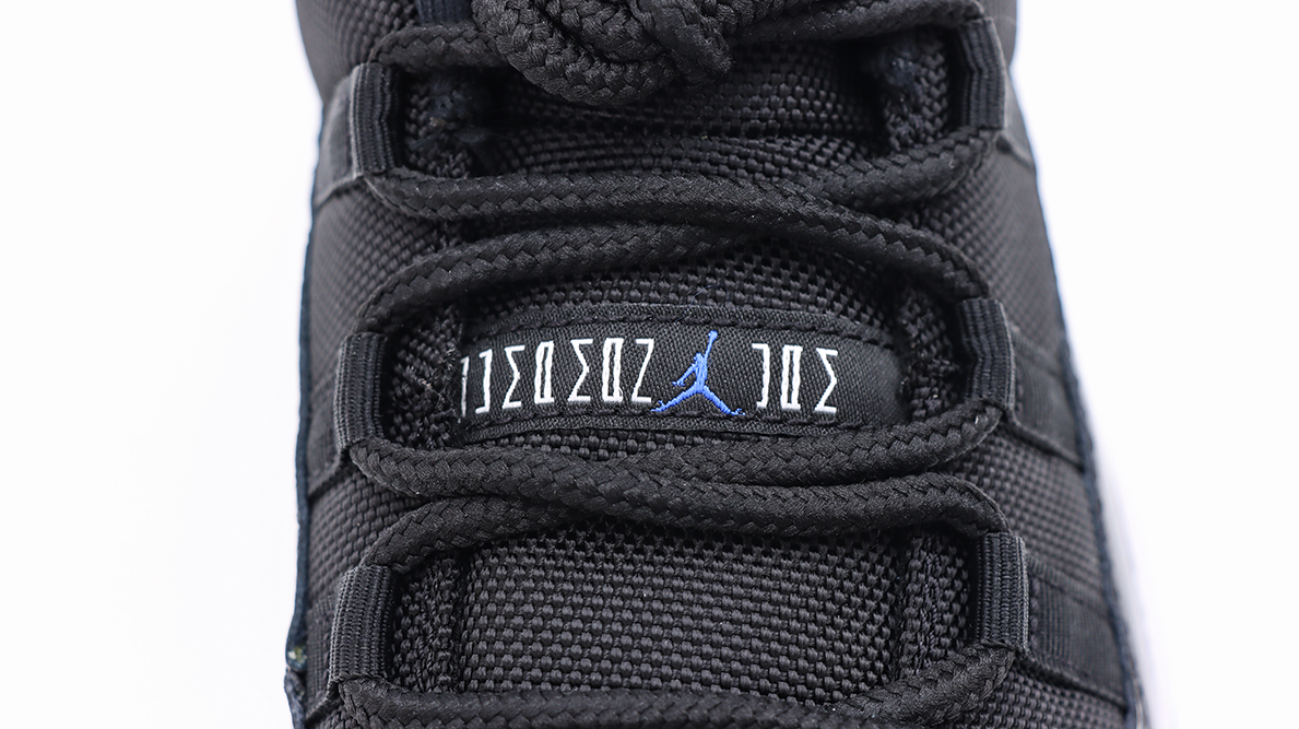 air jordan 11 retro low ‘space jam’ replica
