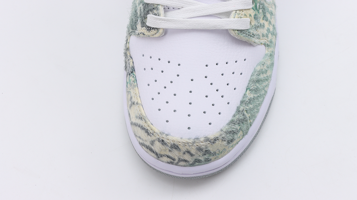 nk sb dunk low “cny 2024” replica