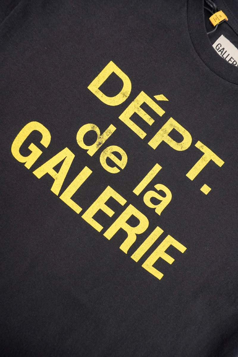 gallery dept chest french print t-shirt