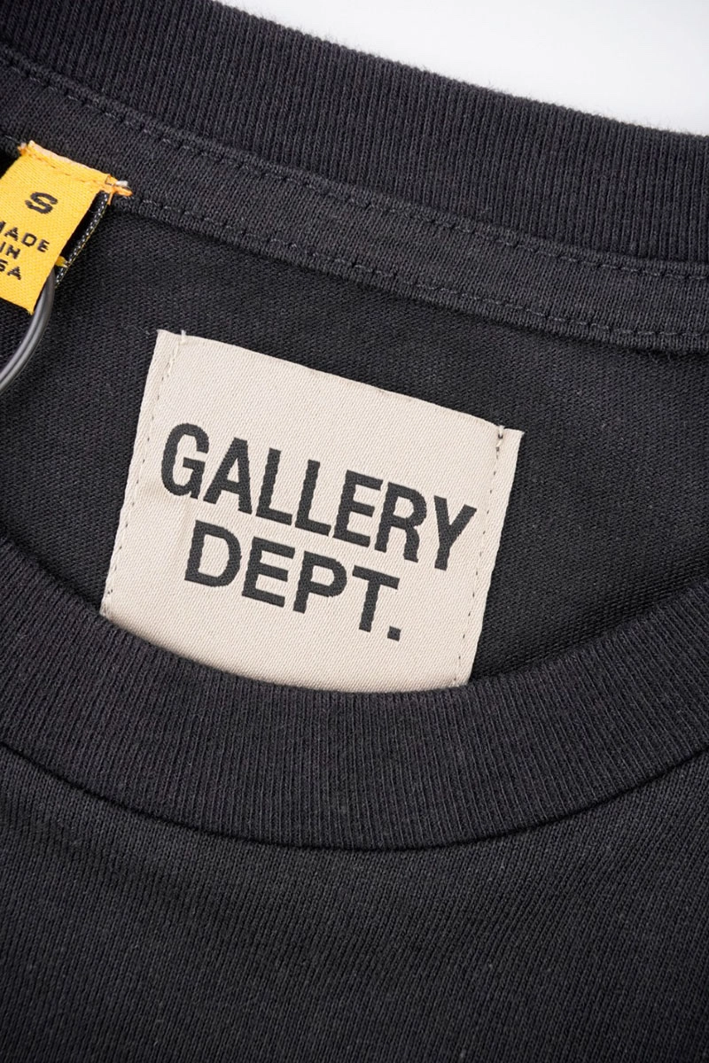 gallery dept chest french print t-shirt