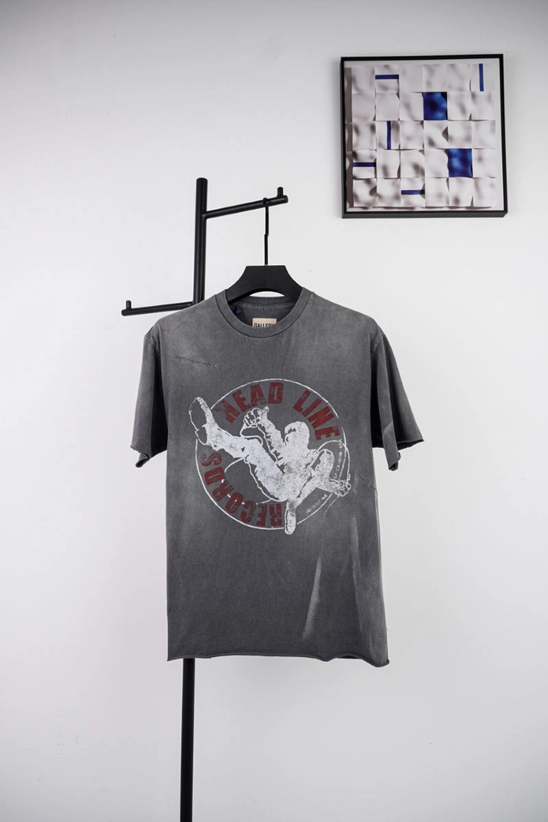 gallery dept punk record print t-shirt
