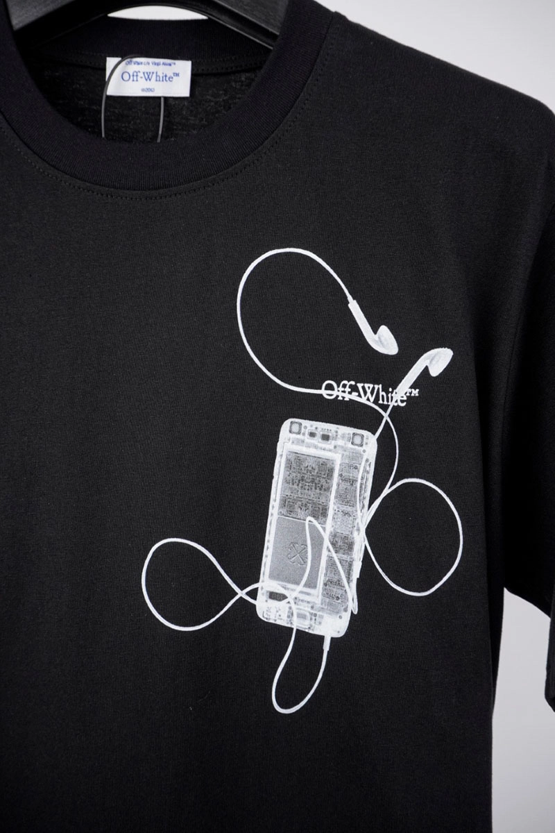 off-white digital headphones arrow print t-shirt
