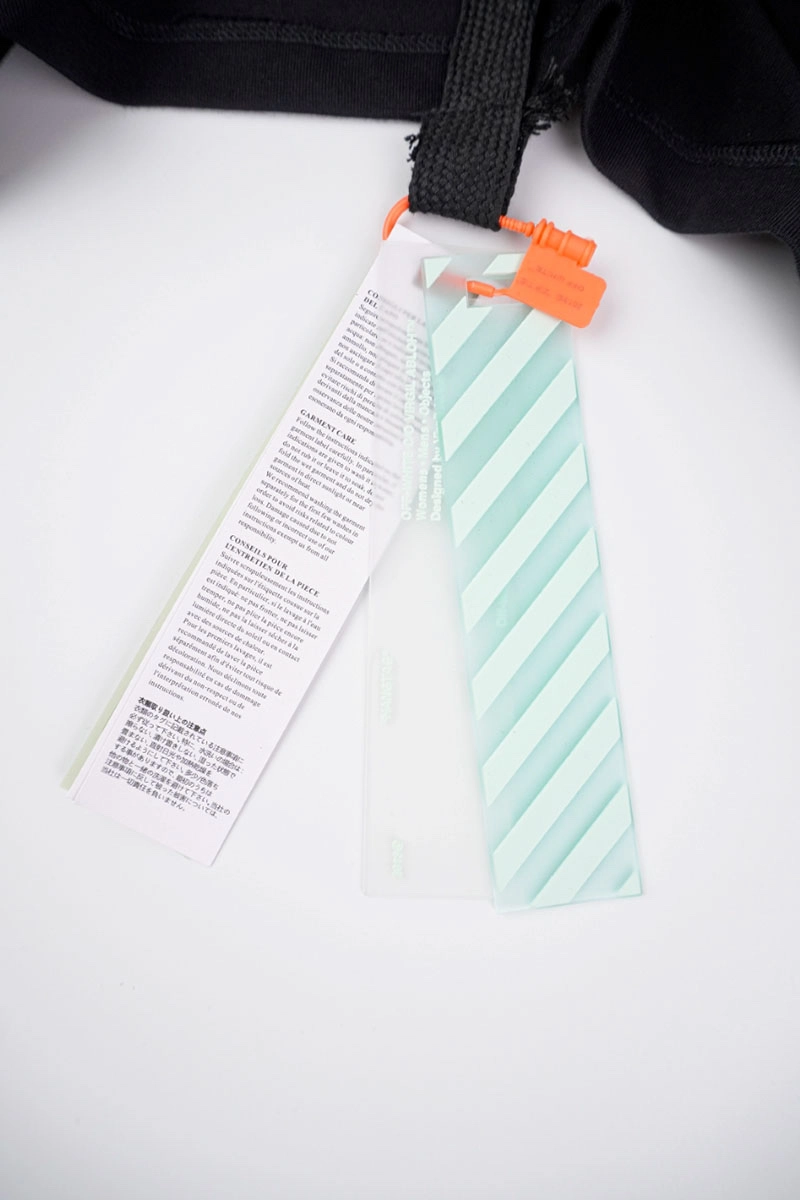 off-white yellow rubber arrow print t-shirt