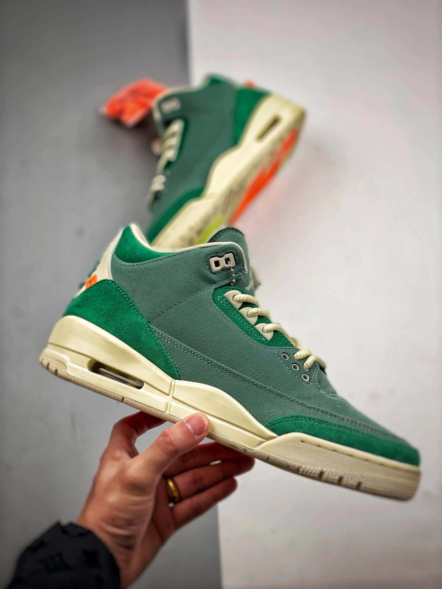 jordan 3 nina Ch*el abney bicoastal