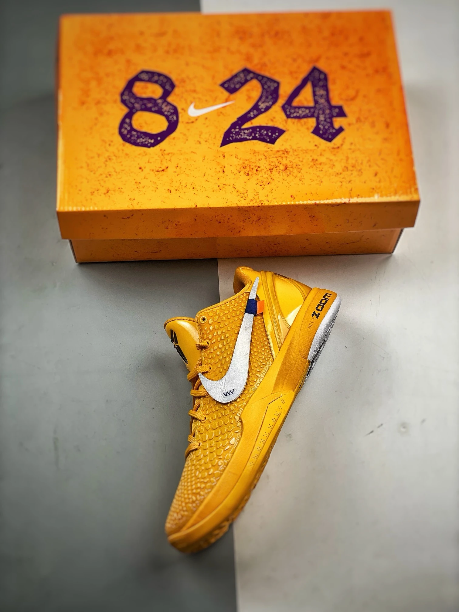 kobe 6 x off-white “university gold” replica
